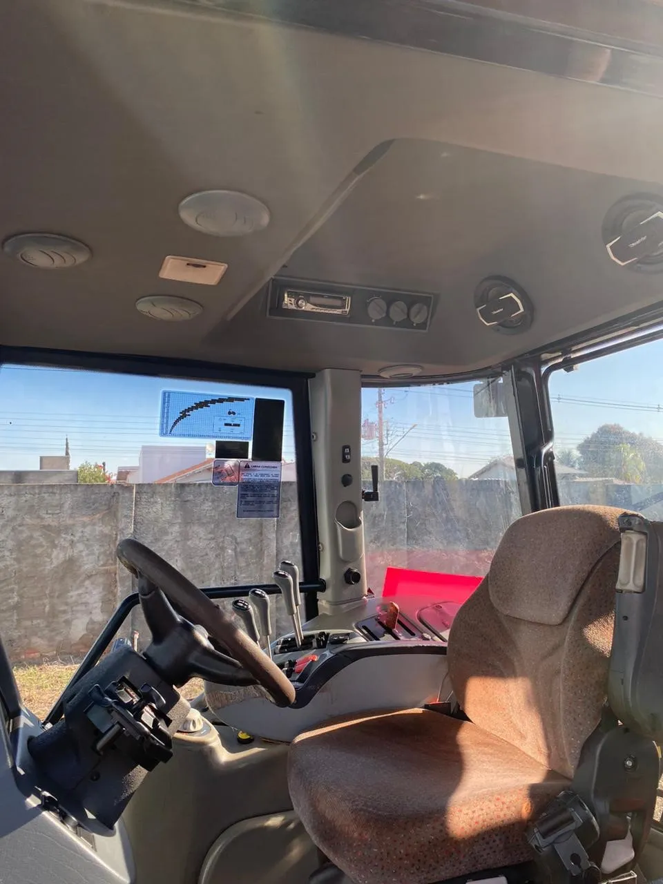  Trator Valtra BT190 02.jpg 