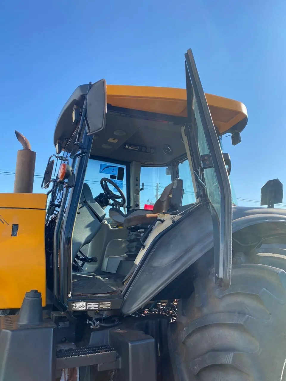  Trator Valtra BT190 10.jpg 