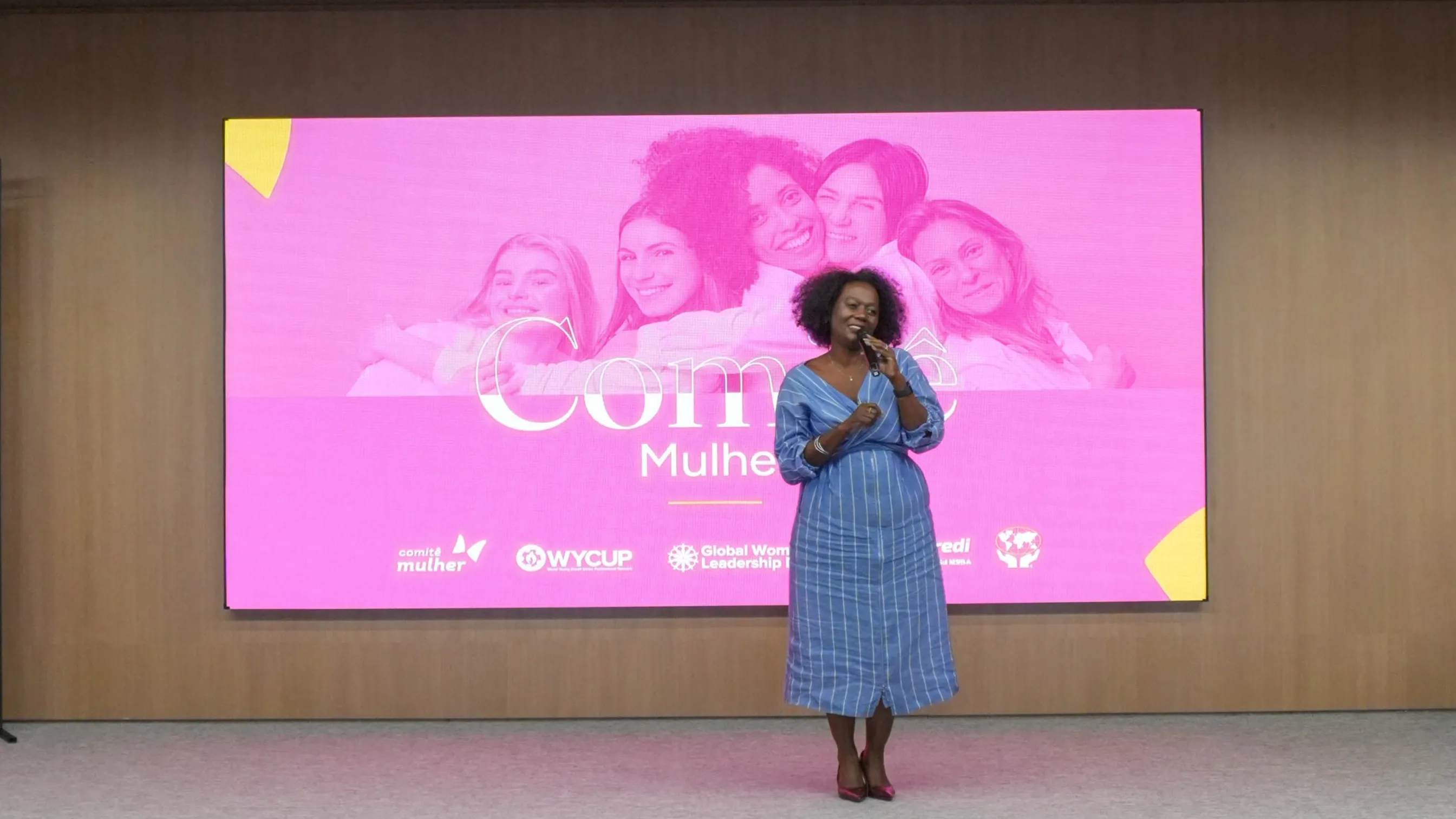  Sicredi - Claudia Paula.jpg 