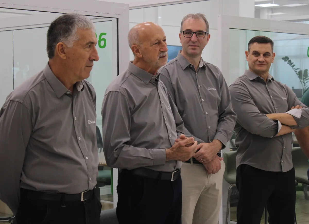  padrão 1250x870 (6).png 