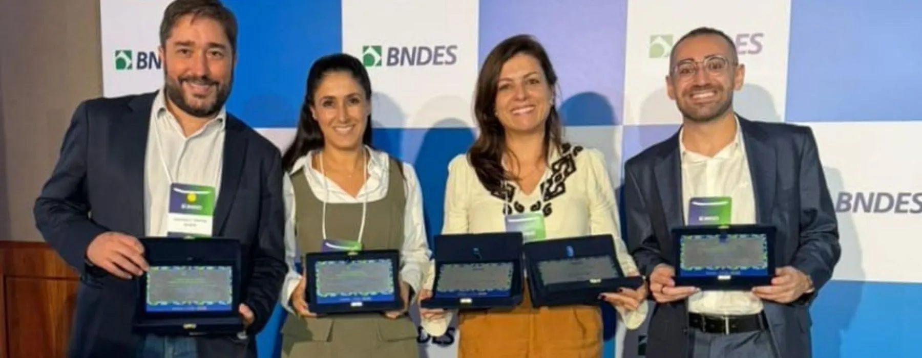  Cópia de Design sem nome (3).jpg 