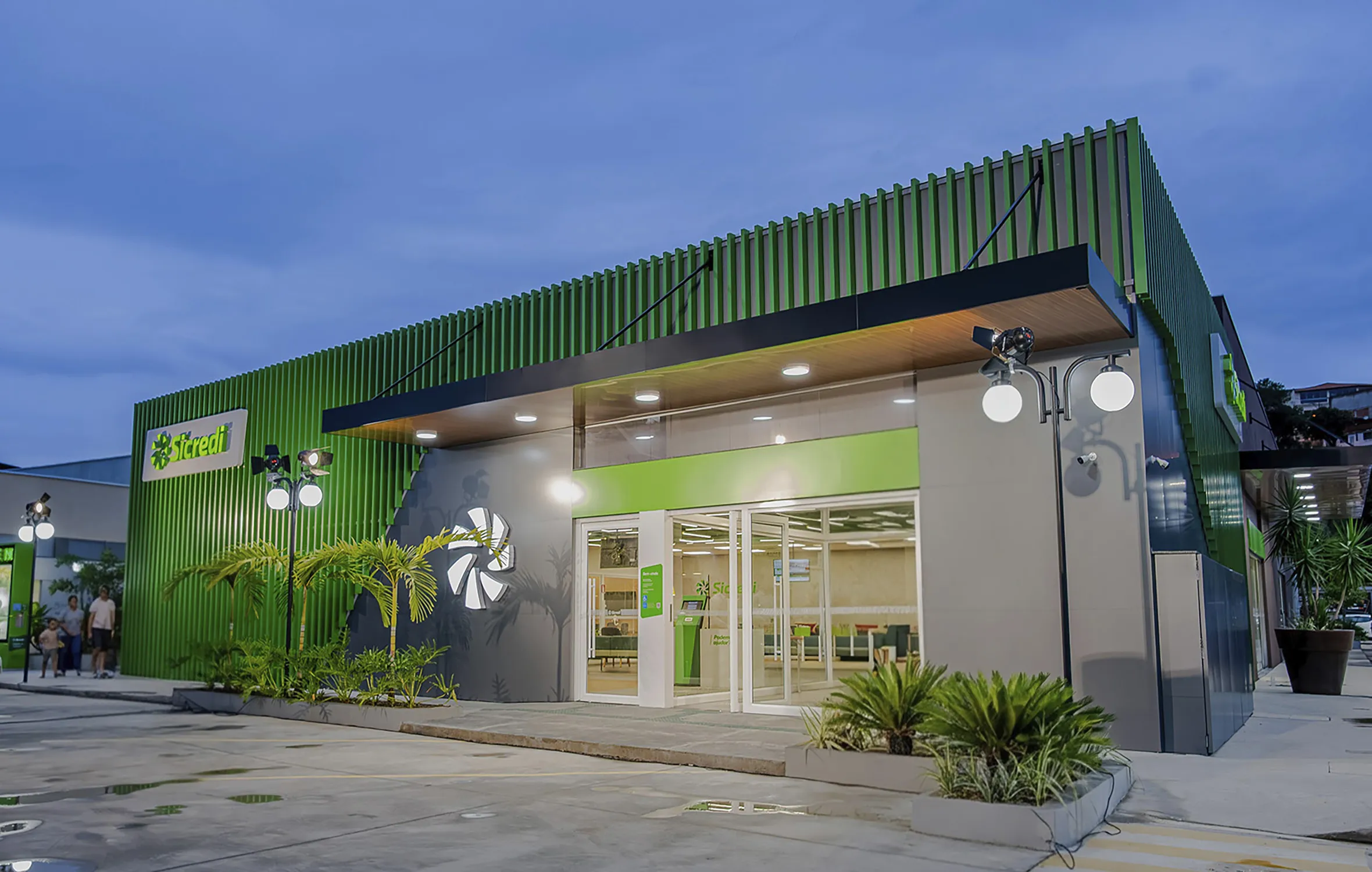  crescimento Sicredi Rodeiro.jpg 