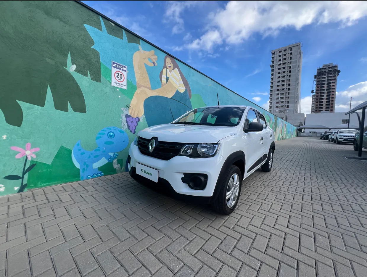  KWID - RFF2B76 - FRENTE.png 