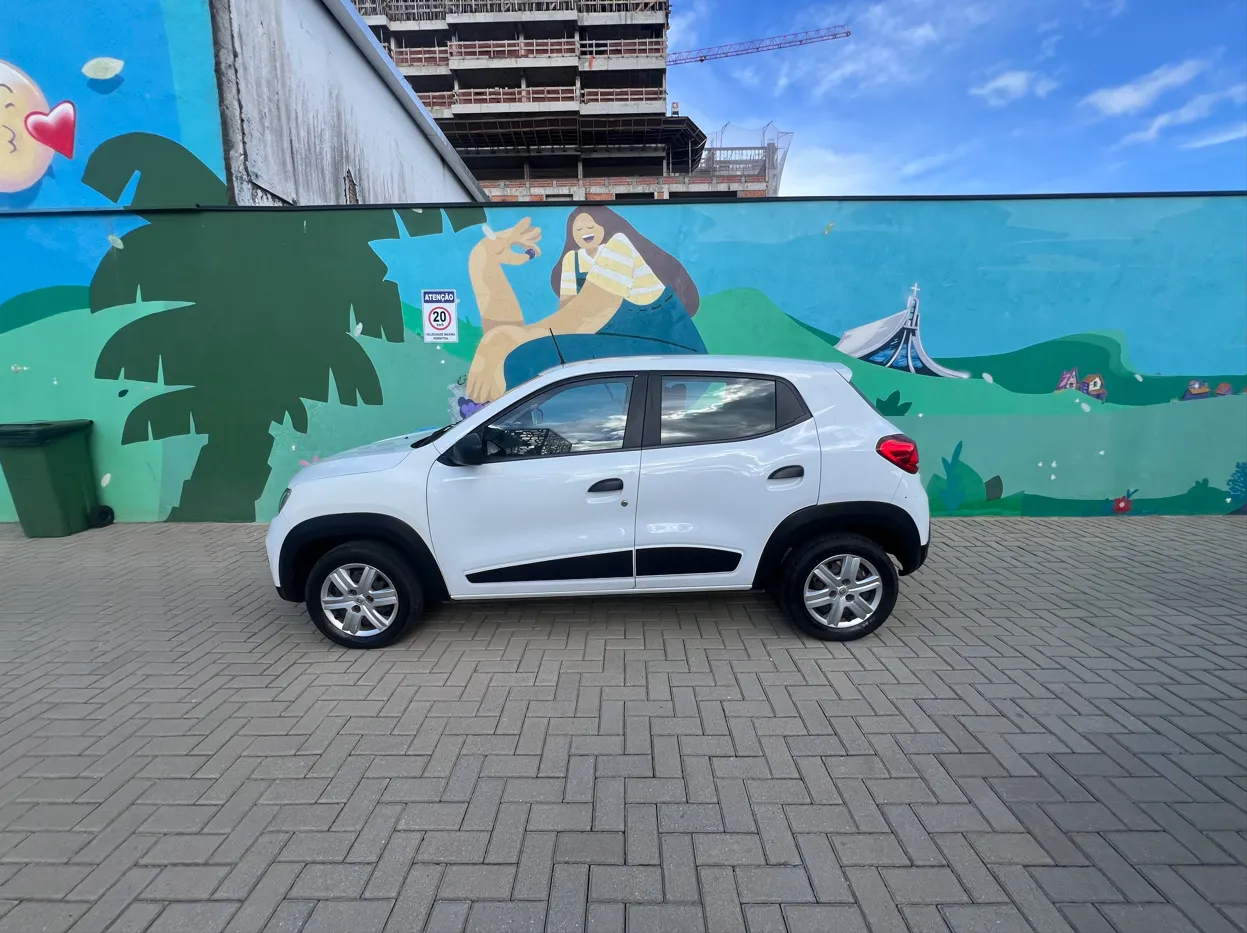  KWID - RFF2B76 - LATERAL.png 