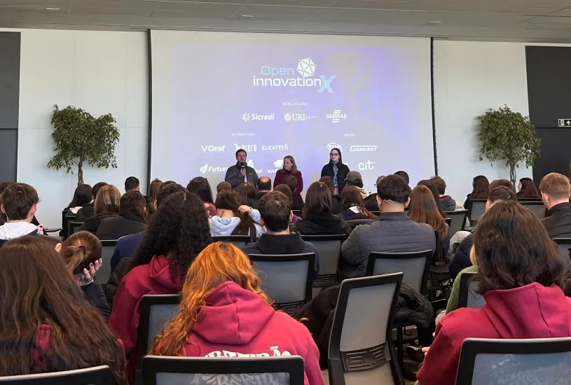  Open Innovation 1.jpg 