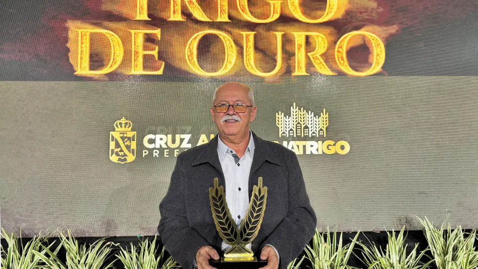  Vaderlei Farias de Oliveira 