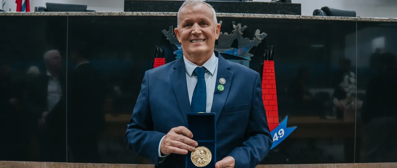  cattani-medalha-antonio 