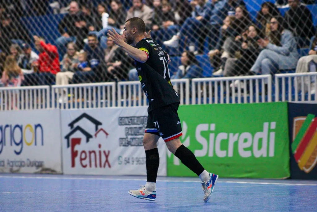  FOTO - Sicredi renova apoio ao futsal gaúcho (1).jpg 