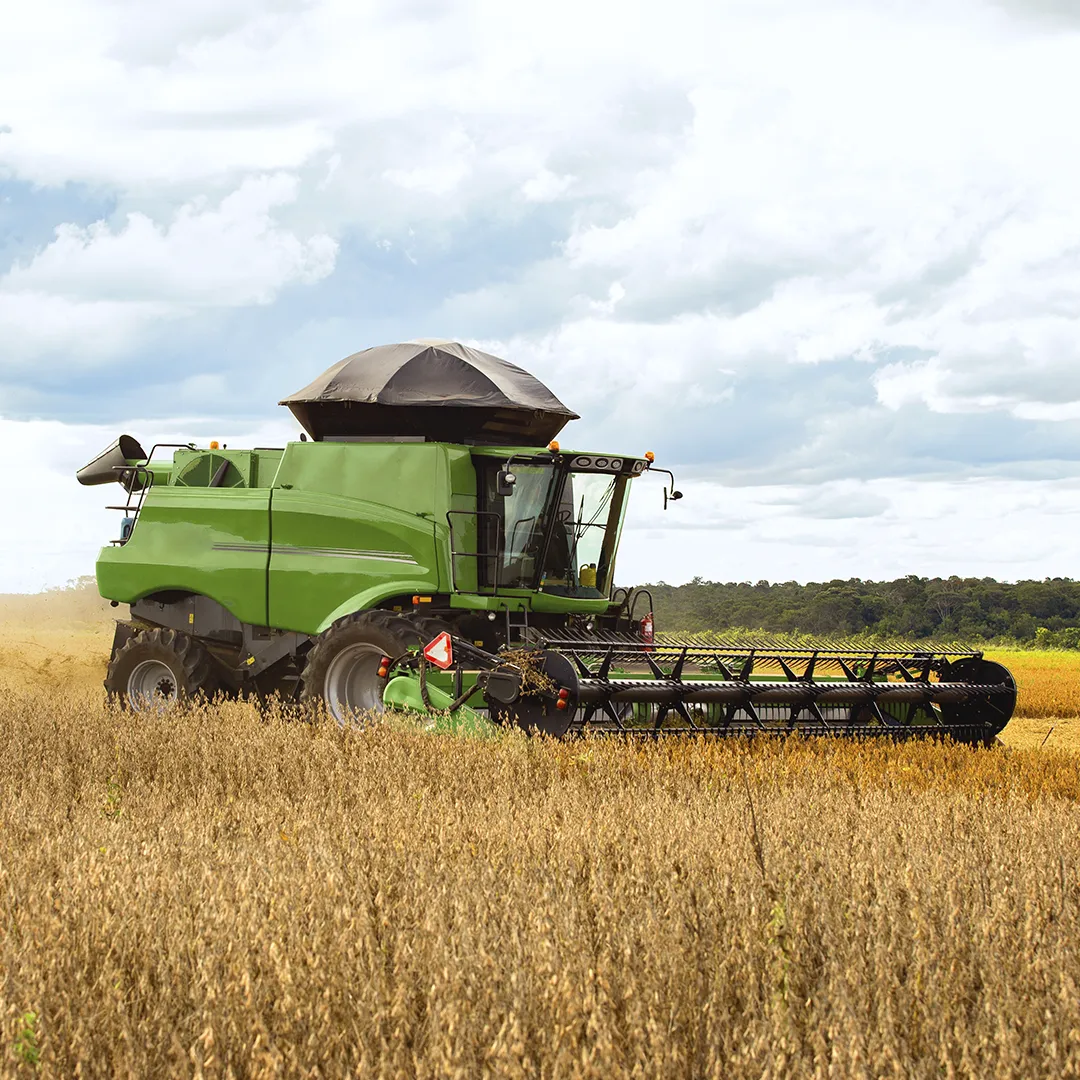  Máquinas agrícolas disponíveis. 