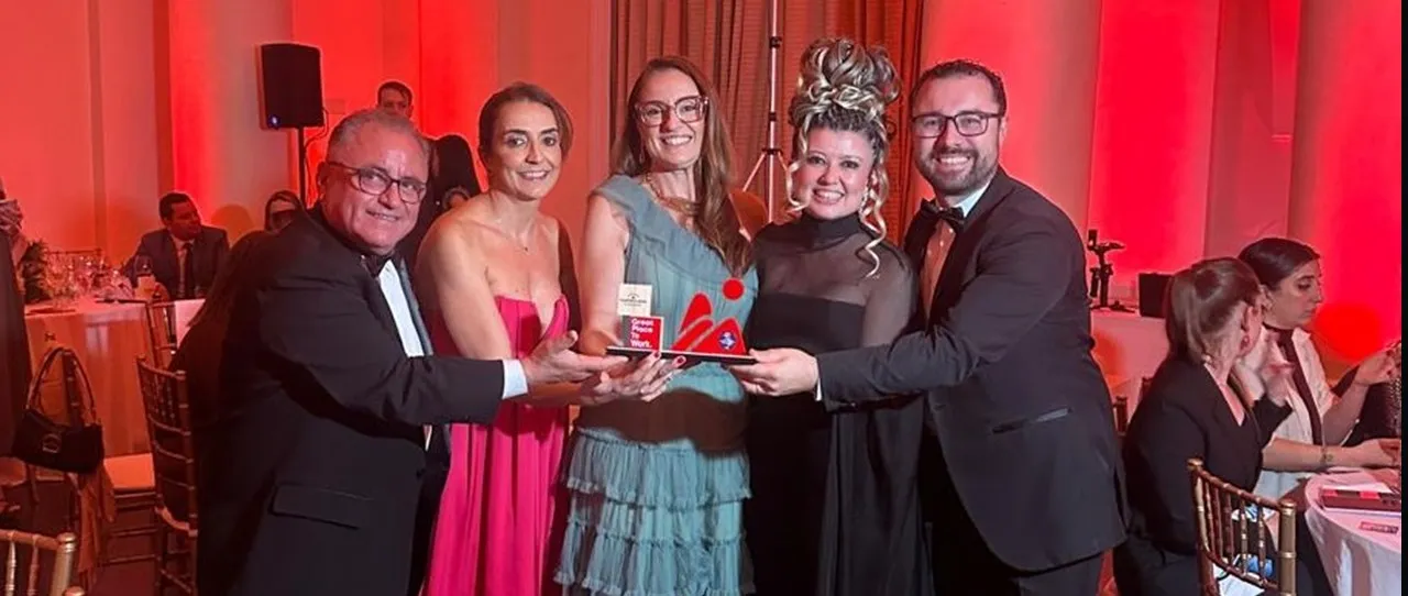  FOTO-GPTW-LATAM-SICREDI.jpg 
