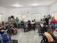 Dia C de Cooperar - Lanche Solidário na Vila Vicentina Tiros (6).jpg