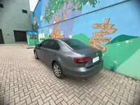 jetta__qhr8f62_traseira.png