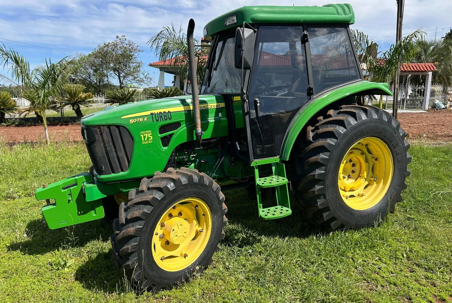  Trator JD 5078_2012 (4) 