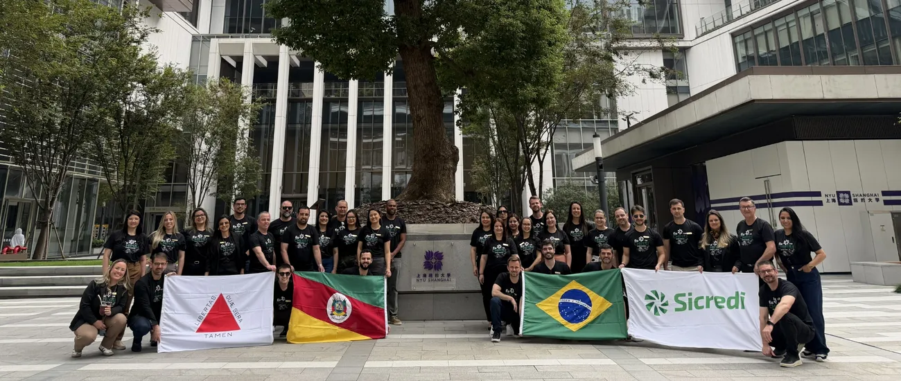  IMG_2477_1300x550_grupo (1) 