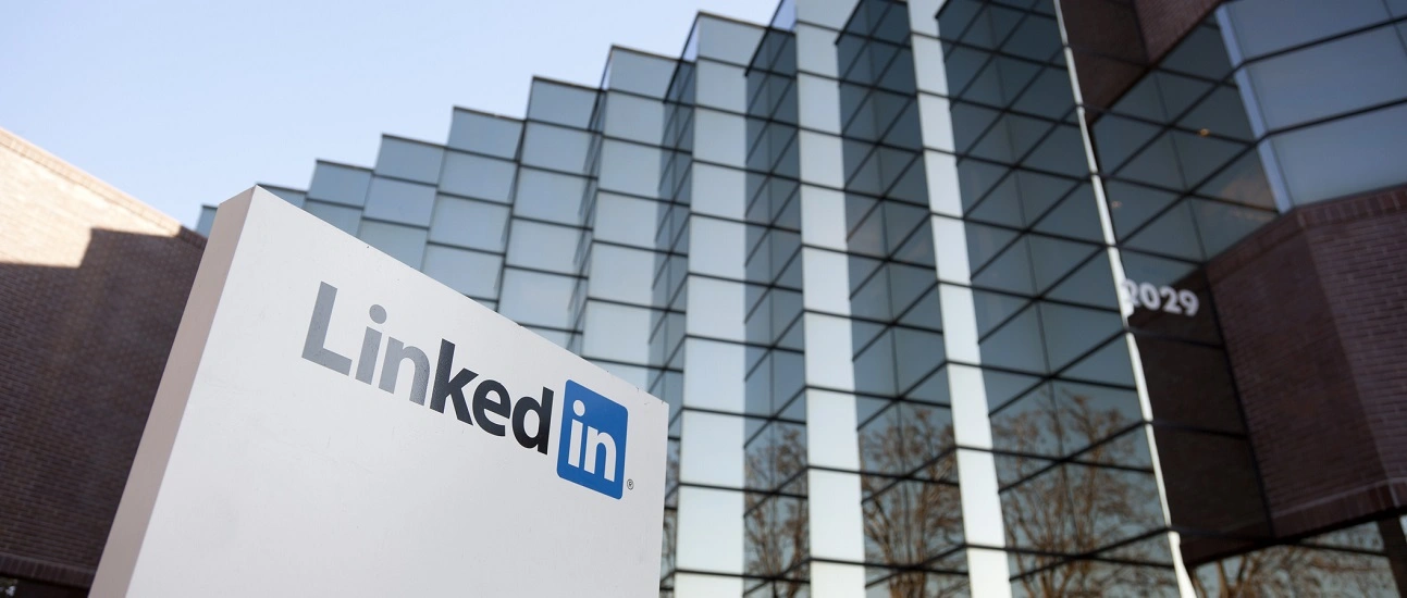  sicredi-recebe-premio-via-linkedin.jpg 
