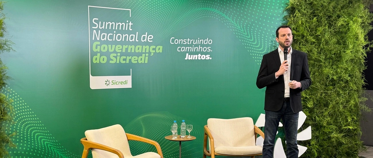  summit-nacional-governanca.jpg 
