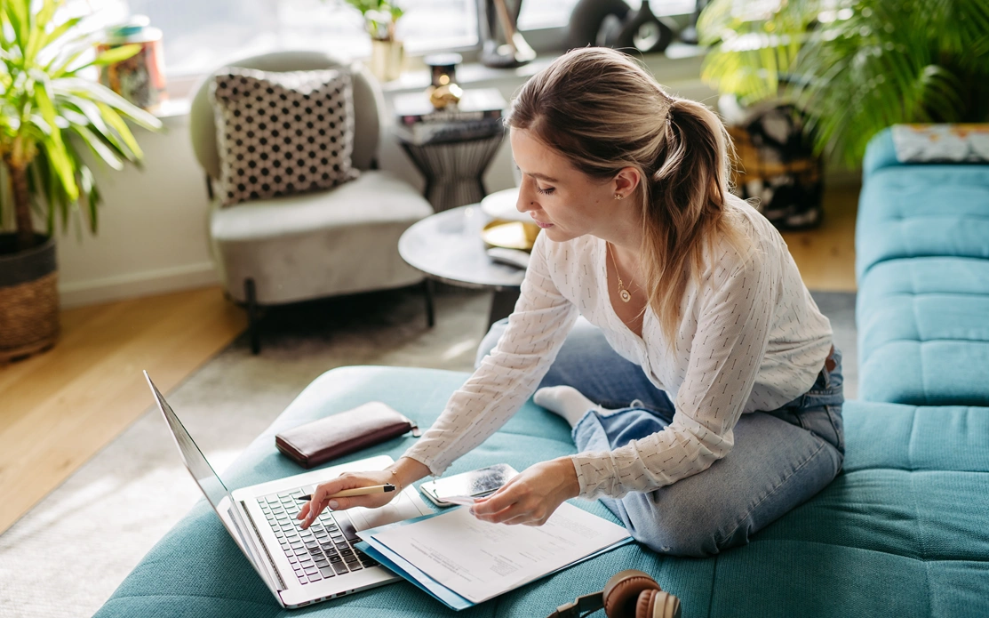  associado do sicredi consultando a fatura do cartão pelo computador 